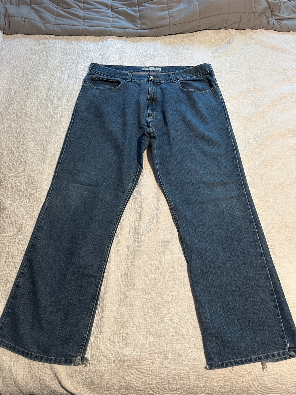 Perry Ellis Men's Dark Blue Bootcut Jeans